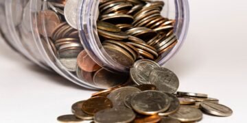 What Is A Rollover IRA? • Definition and Examples • Benzinga