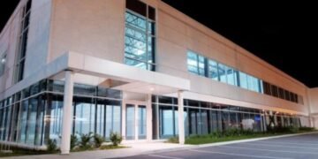 20 Commercial Real Estate Investment Strategies in 2023