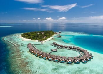 36 Best Hotels and Resorts in the Maldives (2023)