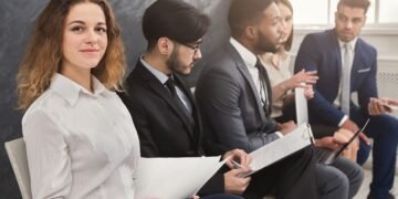4 Phrases To Never Include On Your Resume