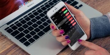 7 Best Short Term Investments For Your Money in 2023 • Benzinga