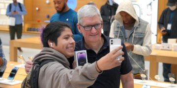 Apple iPhone sales drop more than forecast, revenue falls for third straight quarter