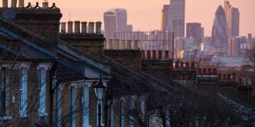 BUSINESS LIVE: BAE hikes profit forecast