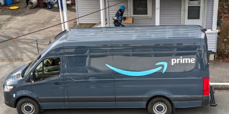 Dow Jones Futures Rise As Amazon Soars On Earnings, AI Outlook; Apple Falls, Jobs Report On Tap