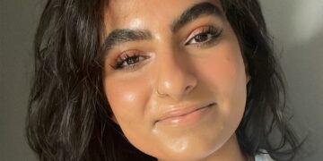 I Tried Pearl Balayage — Blonde, Shiny Hair Color Trend