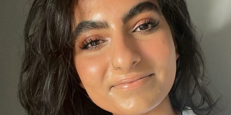 I Tried Pearl Balayage — Blonde, Shiny Hair Color Trend