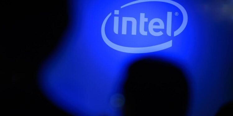 Intel to Call Off $5.4 Billion Tower Deal Without Chinese Approval