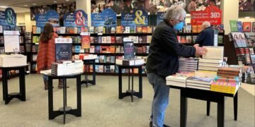 KKR in talks to buy publisher Simon & Schuster for more than $1.6bn