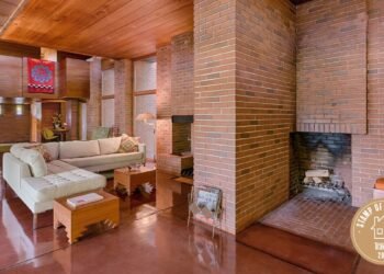 Condé Nast Traveler