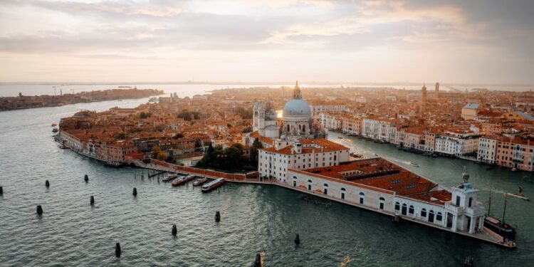 Condé Nast Traveler