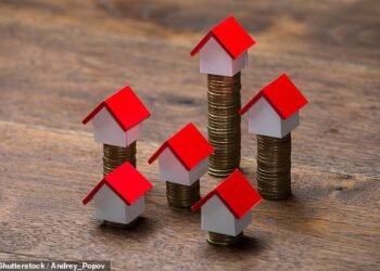Cause and effect: Inflation and wage growth are both factors that could determine what the Bank of England will do with base rate in the future