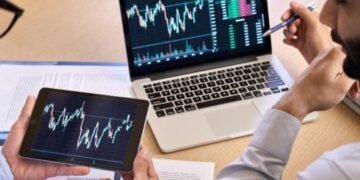 What Is a Trading Demo Account? • Benzinga