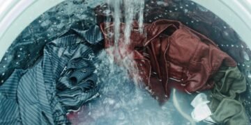 Why You Shouldn't Use Dish Soap in Your Washing Machine