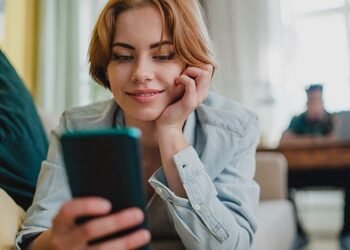 3 Job Search Tips For New Grads