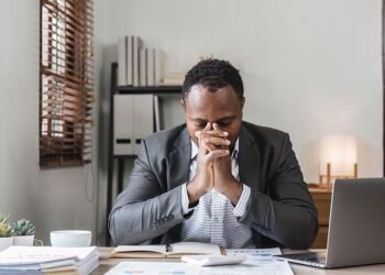 4 Easy Ways To Manage Stress At Work