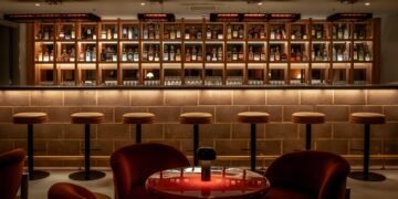 53 Best Bars in London, From Irish Pubs to Opulent Hotel Lobby Spots