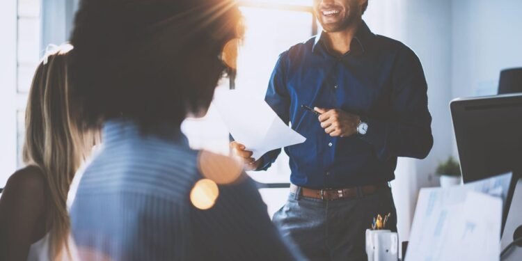 Avoid These Phrases That Make You Sound Inexperienced at Work