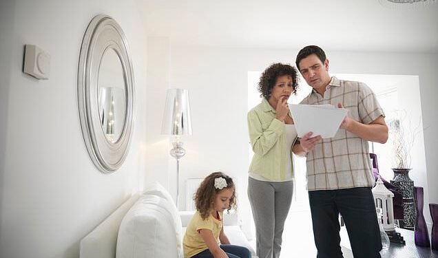 BUSINESS LIVE: Ashtead has record quarter; DS Smith starts year strongly; Begbies Traynor makes acquisition