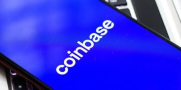 Coinbase Explores FTX Acquisition and Derivatives License