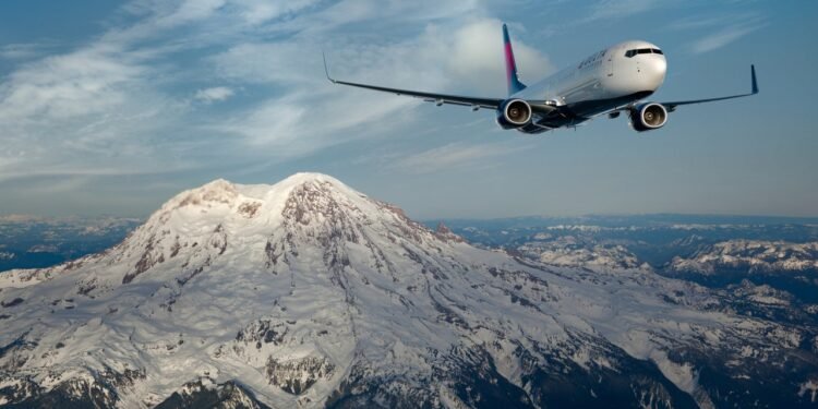 Delta Is Reducing Sky Club Lounge Access to Credit Card Holders