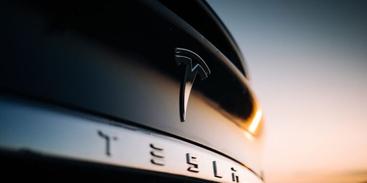 Dow Jones Futures: What To Do With Market In Correction; Is Tesla The Next Leader To Crack?