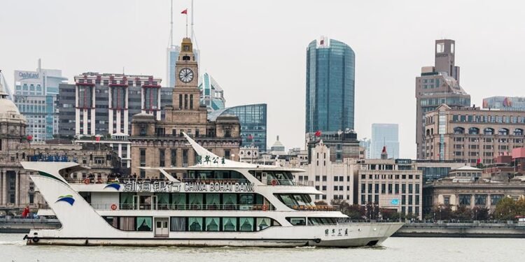 Economic & Diplomatic Progress Goes Unnoticed By Foreign Investors