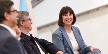 Keir Starmer’s Labour has ‘a lot to learn’ from Blair, Reeves says