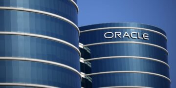 Oracle Stock Dives. Why Now Is the Time to Buy into Its AI Potential.