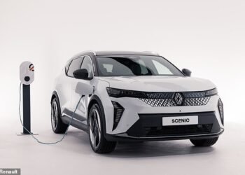 Renault's new electropop-tuned EV: This is the fifth-generation Scenic E-Tech - an electric car that makes a very unique sound