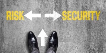 Standard Life re-enters annuity market