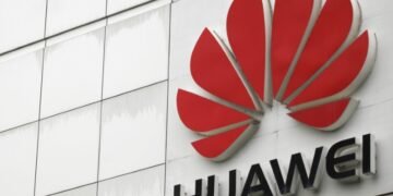Teardown of Huawei's new phone shows China's chip breakthrough By Reuters