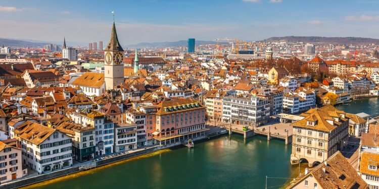 Condé Nast Traveler