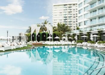 Condé Nast Traveler