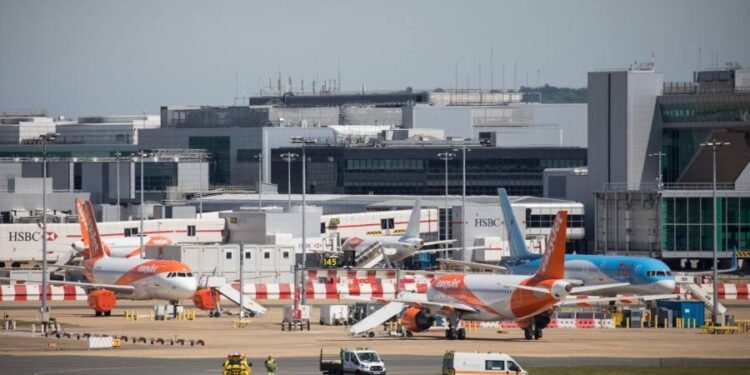 UK government ignored advice to identify buildings with lightweight concrete