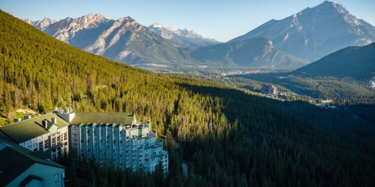 Condé Nast Traveler