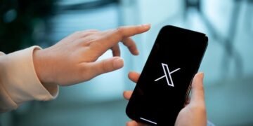 Elon Musk: X Moving toward Charging Small Fee for Using Platform