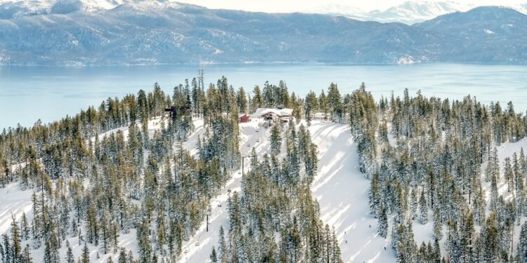 Condé Nast Traveler