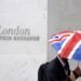 BUSINESS CLOSE: HL and AJ Bell assets soar; Hipgnosis strategic review; Fund firms struggle for inflows