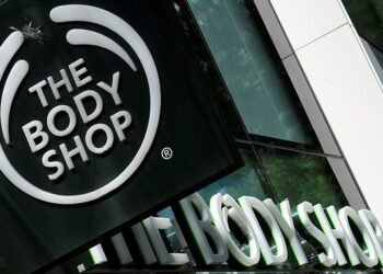 BUSINESS LIVE: Boohoo sales slump; AstraZeneca to pay $435m settlement; Greggs revenues soar