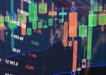 Big Nasdaq-100 Stocks Sell Off To Support Levels: Apple, NVIDIA, Tesla