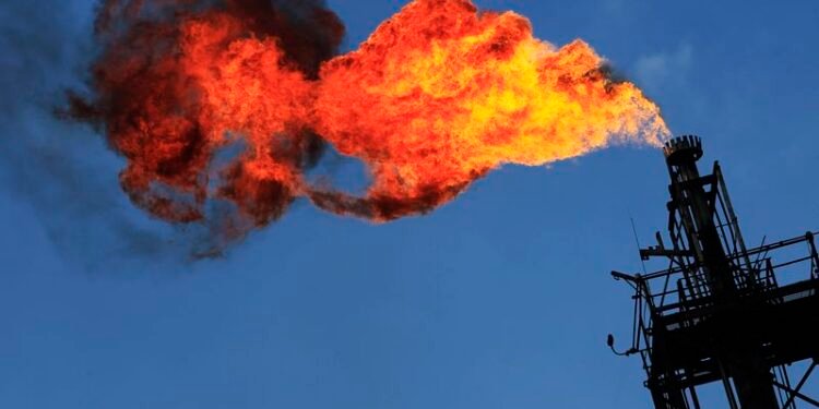 Natural gas up double-digits for 2nd week, after mostly woeful year