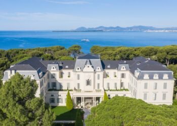 Condé Nast Traveler