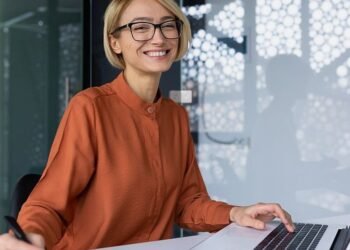 3 Reasons To Quit Pursuing Career Happiness