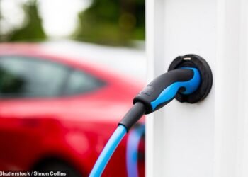 EV demand falters again in October: Electric vehicles made up just 15.6% of all new car sales last month. From next year, manufacturers need to up EVs registrations to 22% in order to avoid massive fines imposed by the UK Government