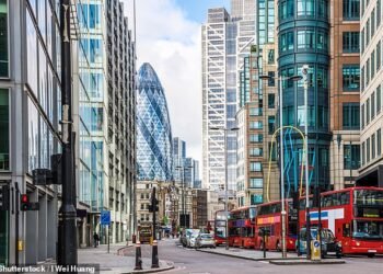Continuing slump: Having experienced a very challenging 2022, the UK stock market has unsurprisingly had another disappointing year