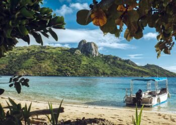 Warm Places to Visit in December 2023: Hawaiian Beaches, African Deserts, and More