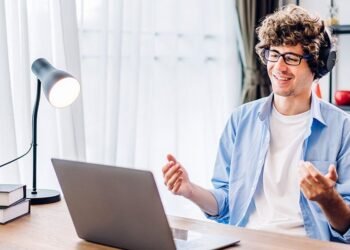 5 Ways To Develop Your Skills On The Job