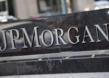 Exclusive-JPMorgan to outsource $500 billion custody business in Hong Kong, Taiwan