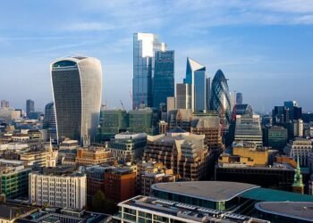BUSINESS CLOSE: Levels of corporate distress soar; Luxury brand value falls; S4 cheers easing costs