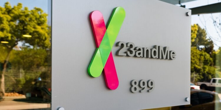 "Negligent" Users at Fault for Breach of 6.9M Records